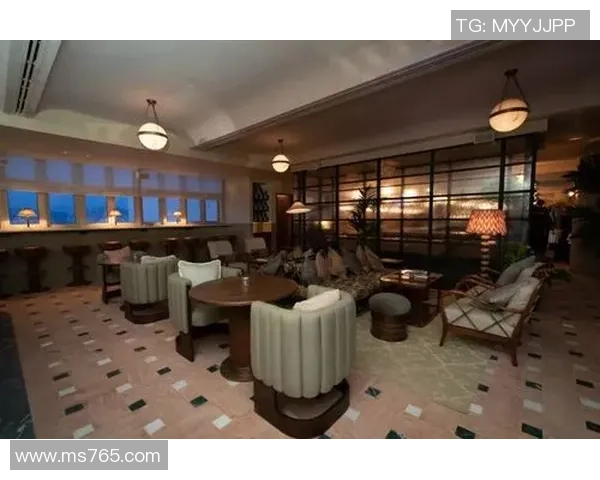 足球巨星豪宅探秘:揭开世界顶级球员奢华生活的神秘面纱 足球巨星豪宅探秘:揭开世界顶级球员奢华生活的神秘面纱